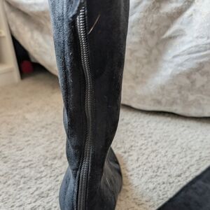 Black Knee-High Boots with Side Zipper